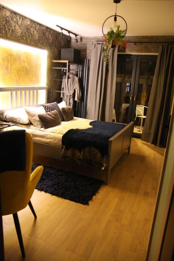 Apartament Dla Pary Stara Szkola Weremowice Exteriör bild
